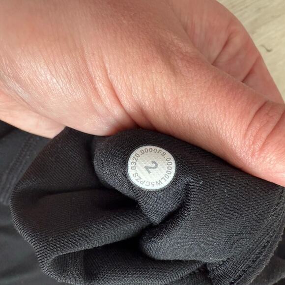 Lululemon Unlimit High Rise Tight 25" Keyhole Detail Black Leggings W5CPZS Sz 2 - Picture 6 of 6